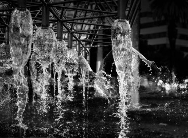 Melbourne Water Fountain (After), Leanne Cole, Leanne Cole Photography
